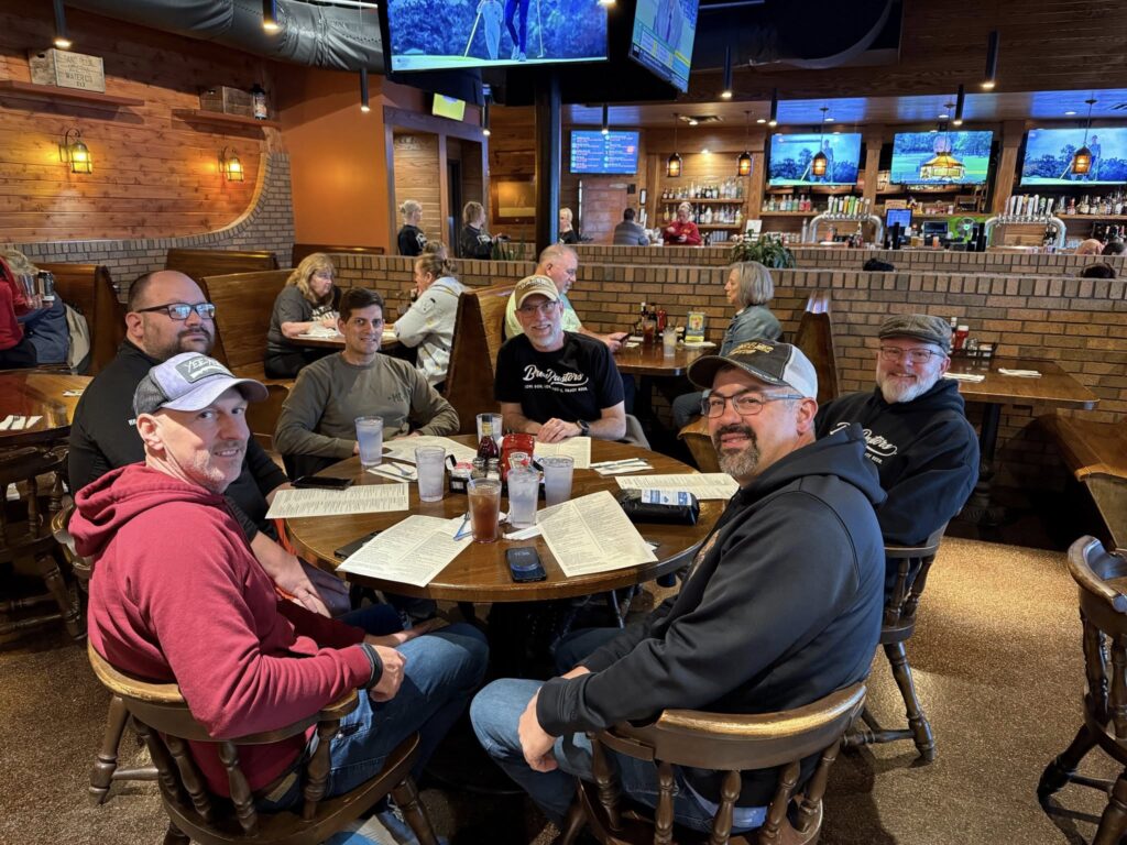 685485c97334f men's group john's bar